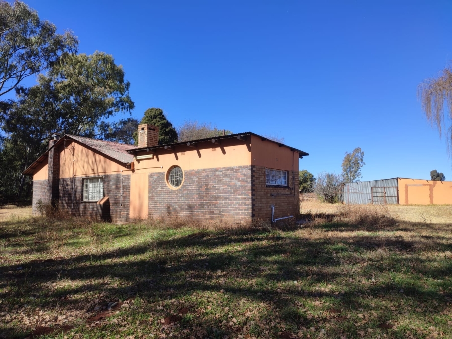 2 Bedroom Property for Sale in Rustenburg Rural North West